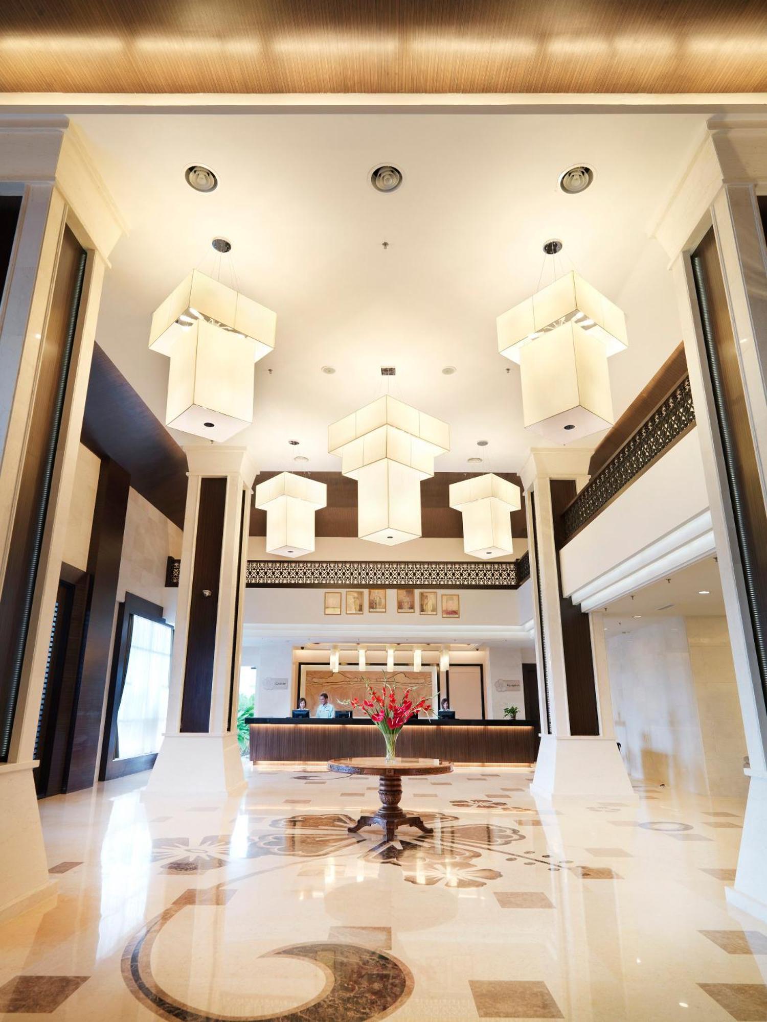 Grand Lexis Port Dickson Hotell Exteriör bild Lobby